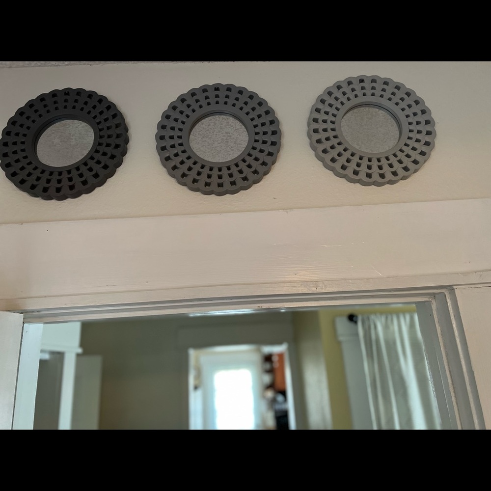 Flower mirrors